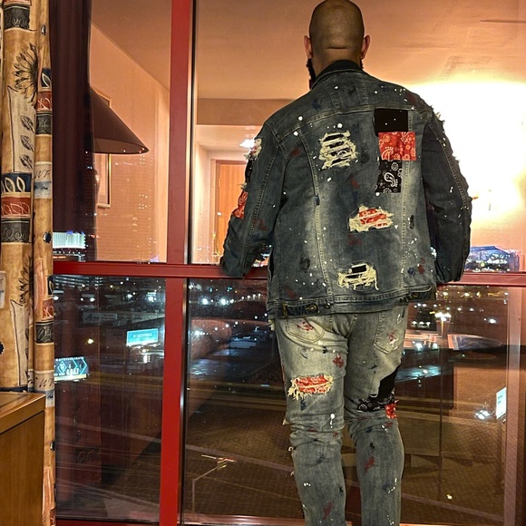 🔥SALE🔥Patchwork Bandanna Art Denim Jacket - Picture 2 of 10